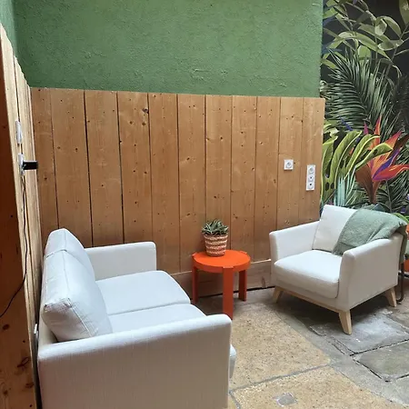 Гостевой дом Dans Maison Originale En Centre Труа